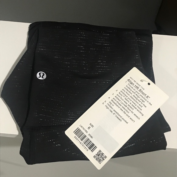 lululemon athletica Pants - Lululemon Emboss Black Align Shorts 6”